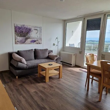 Apartamento Mit Schoener Weitsicht Auf Bodensee Und Berge Mit Indoorpool Oberteuringen